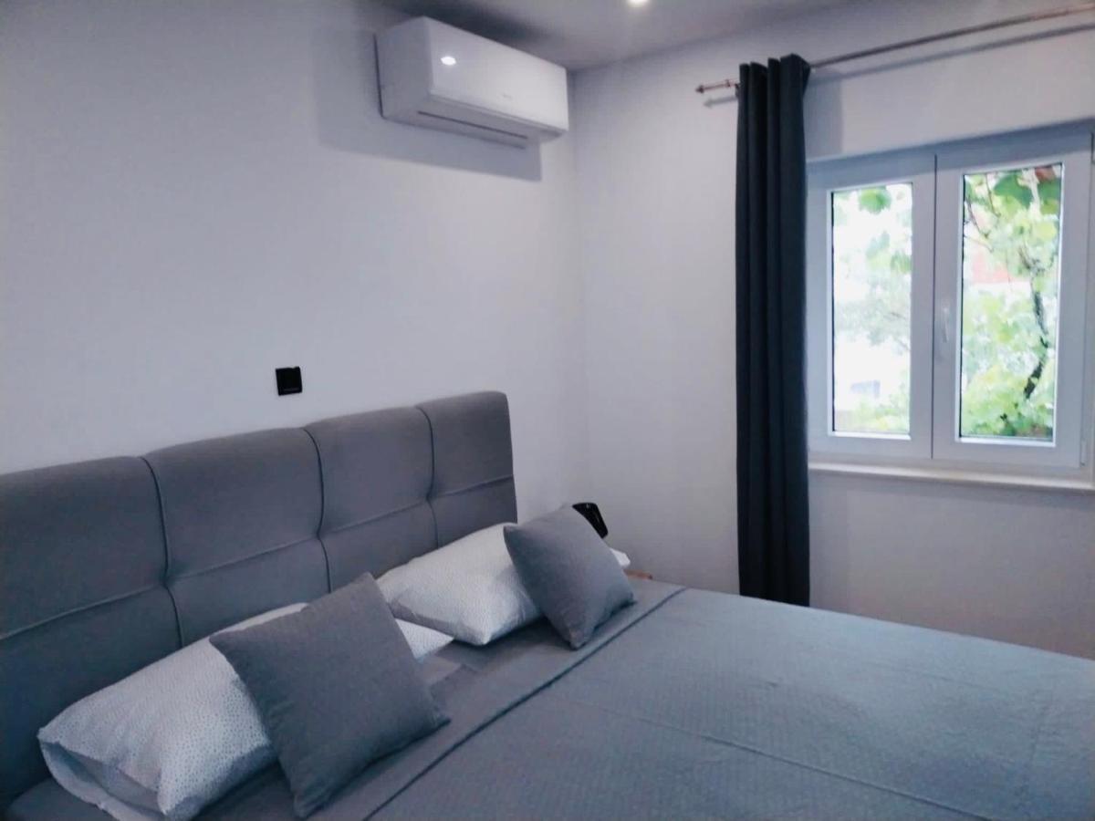 Apartment Aurora Χβαρ Εξωτερικό φωτογραφία