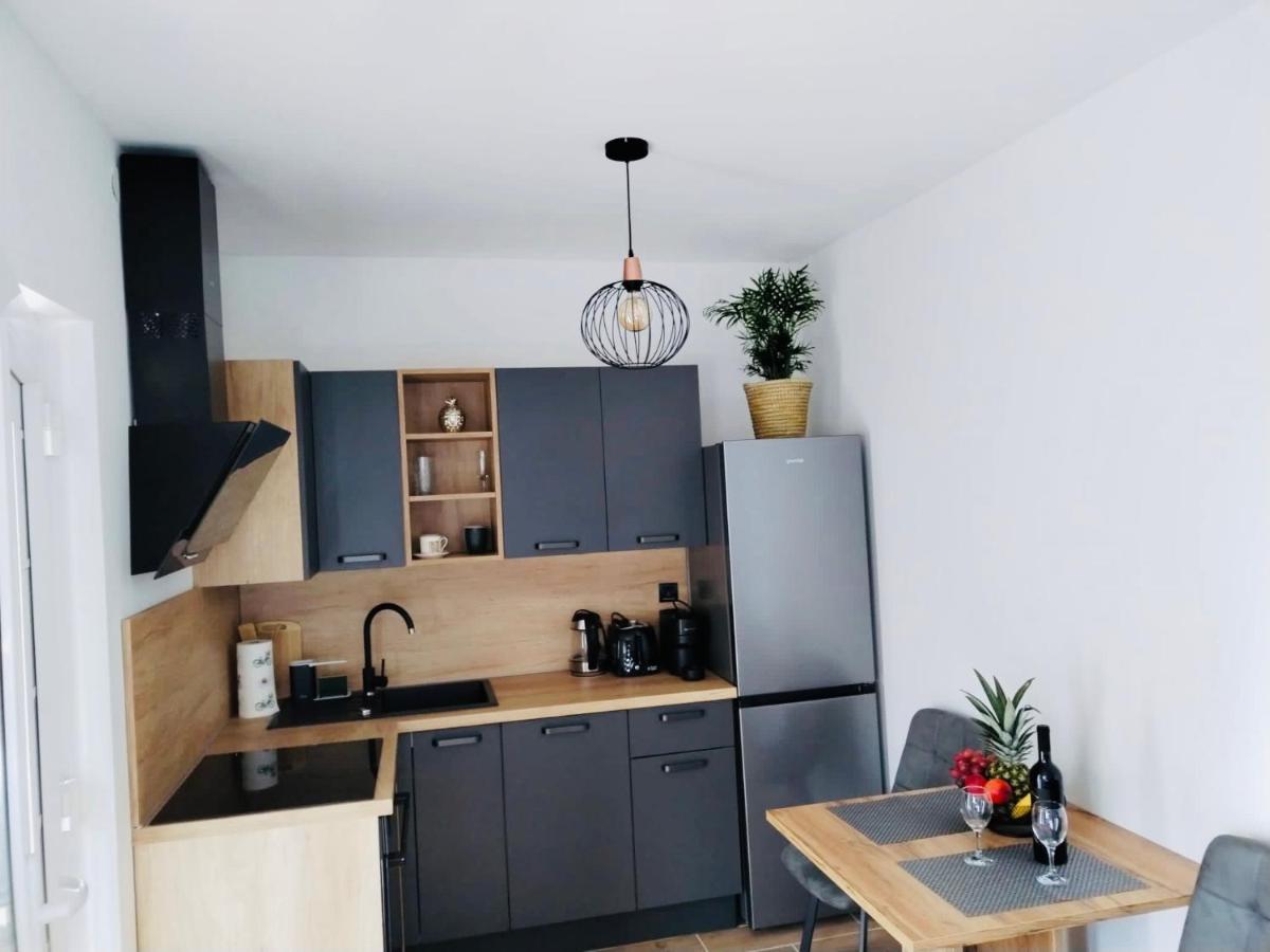 Apartment Aurora Χβαρ Εξωτερικό φωτογραφία